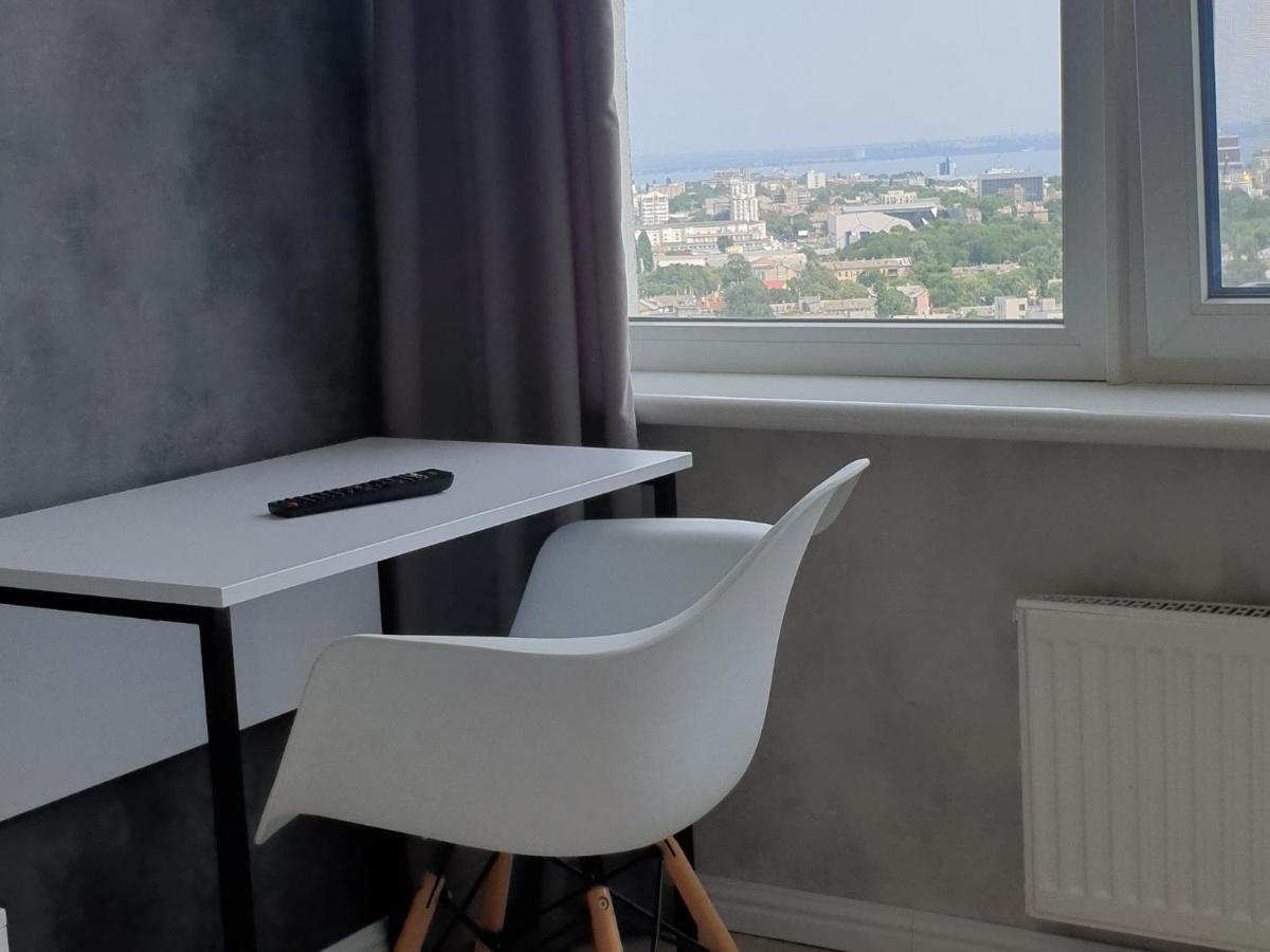 Apartment Sky 24 Floor In Centre 오데사 외부 사진