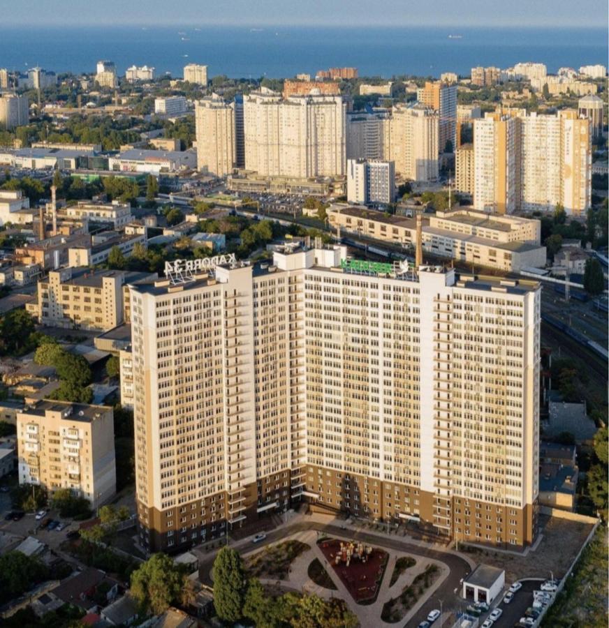 Apartment Sky 24 Floor In Centre 오데사 외부 사진